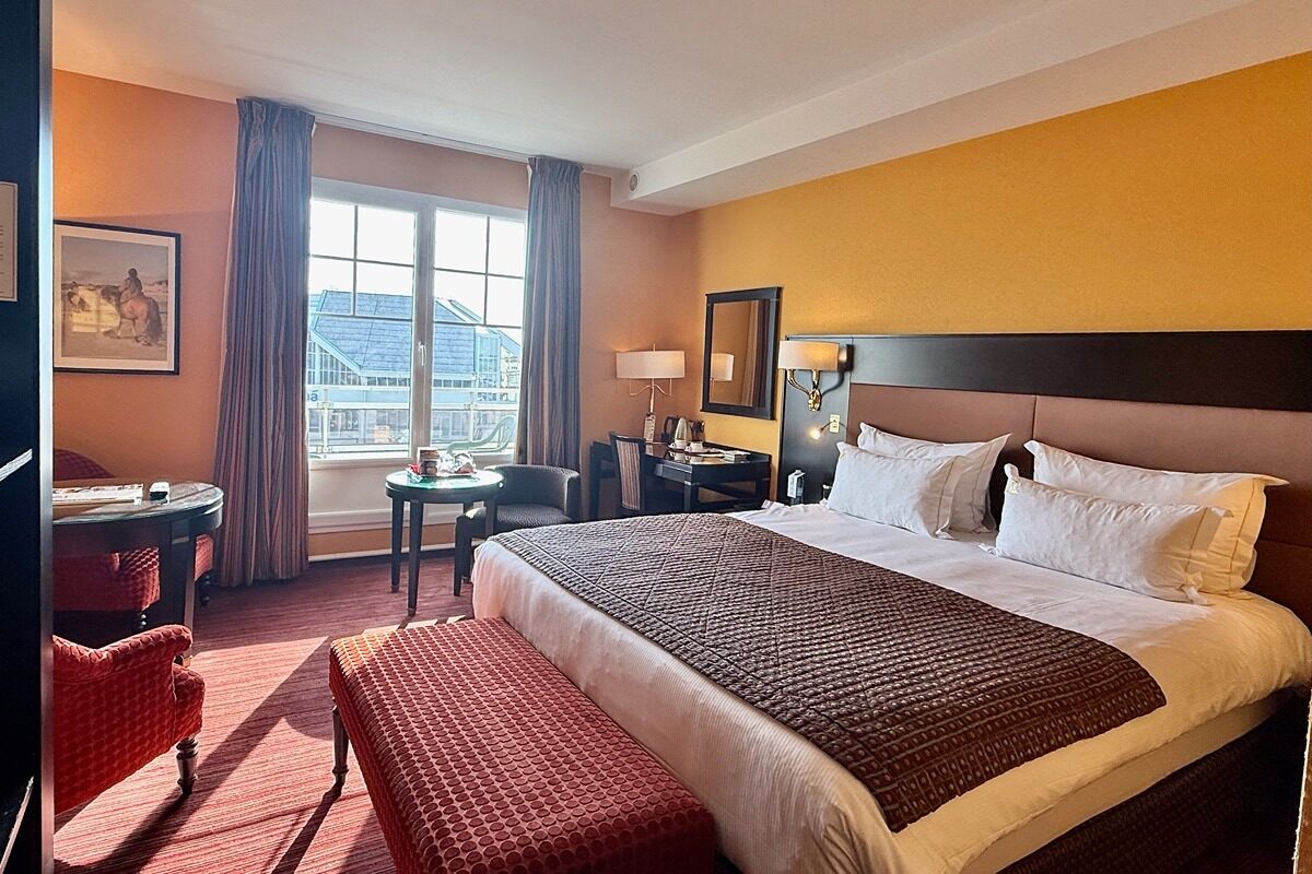 A Bedroom at the Hotel La Matelote in Boulogne sur Mer, France