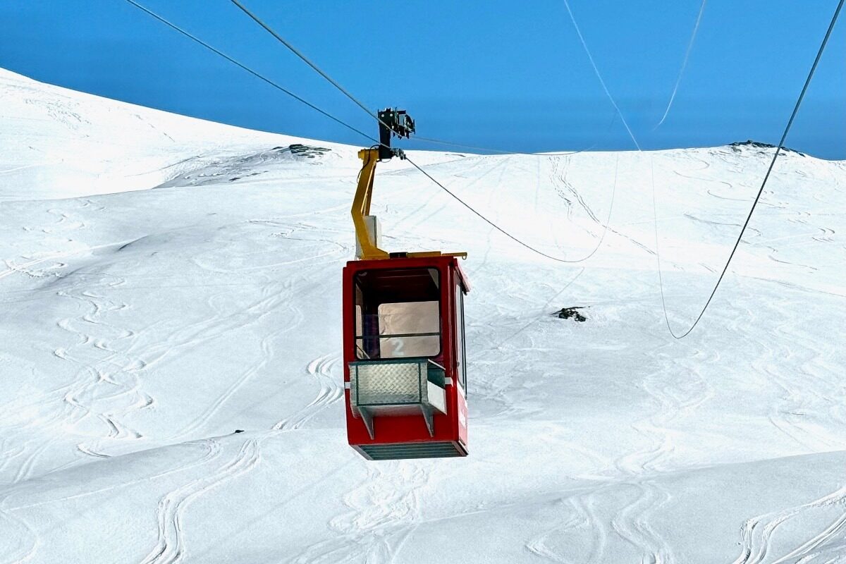 Daubensee Cable Car at Gemmi above Leukerbad
