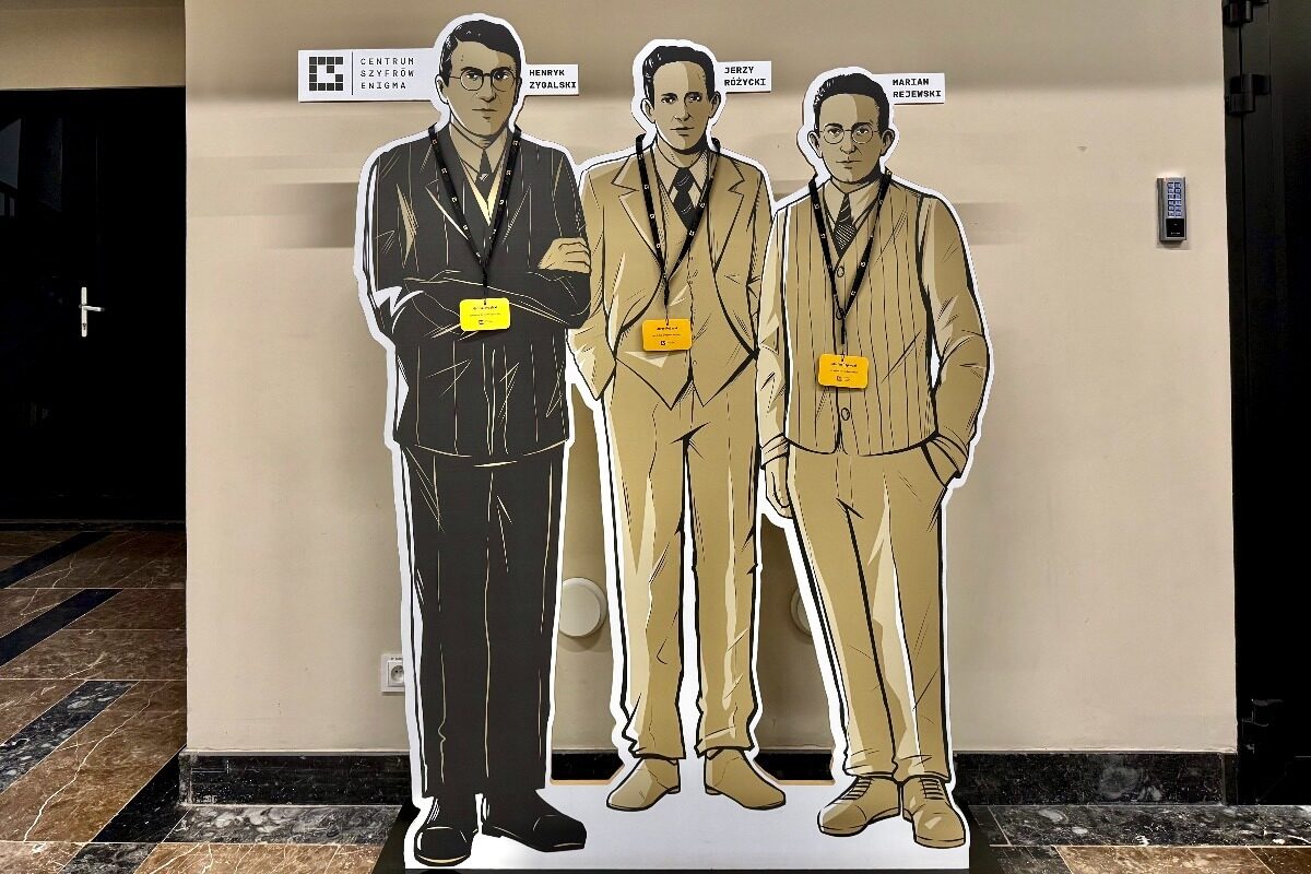 Henryk Zygalski, Jerzy Różycki and Marian Rejewskiat the Enigma Cipher Museum in Poznań