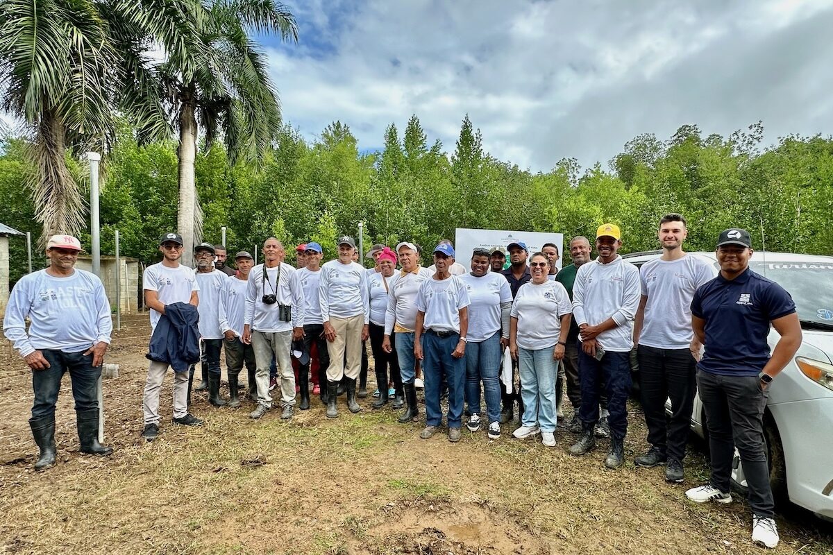 Staff and Volunteers at TUI Forest Project Dominican Republic