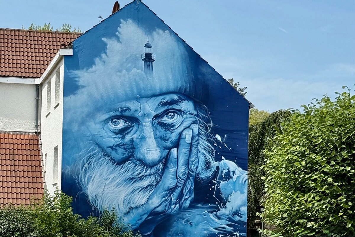 The Wild Bride in Calais by Streat Artist Aéro