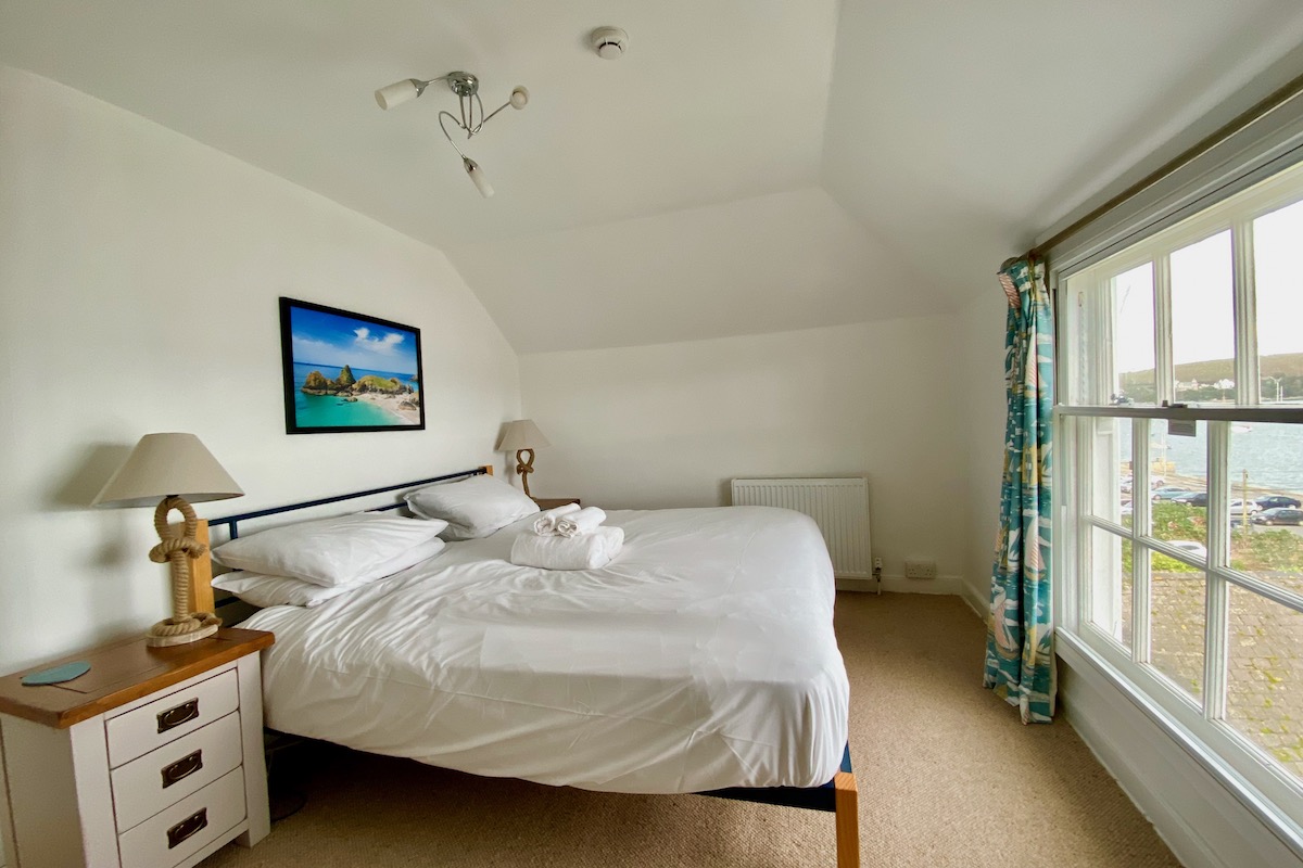 A Bedroom at Thalassa in Falmouth