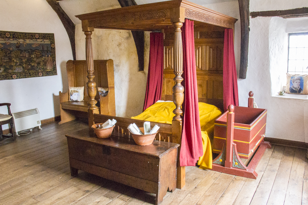 Bedroom in the Tudor Merchant's House in Tenby Pembrokeshire, Wales  6318