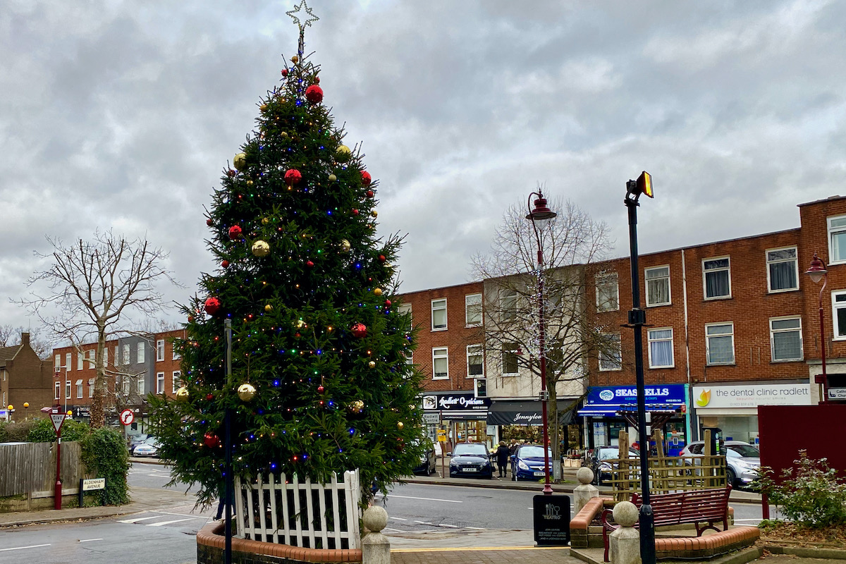 Christmas Tree in Radlett, Herts