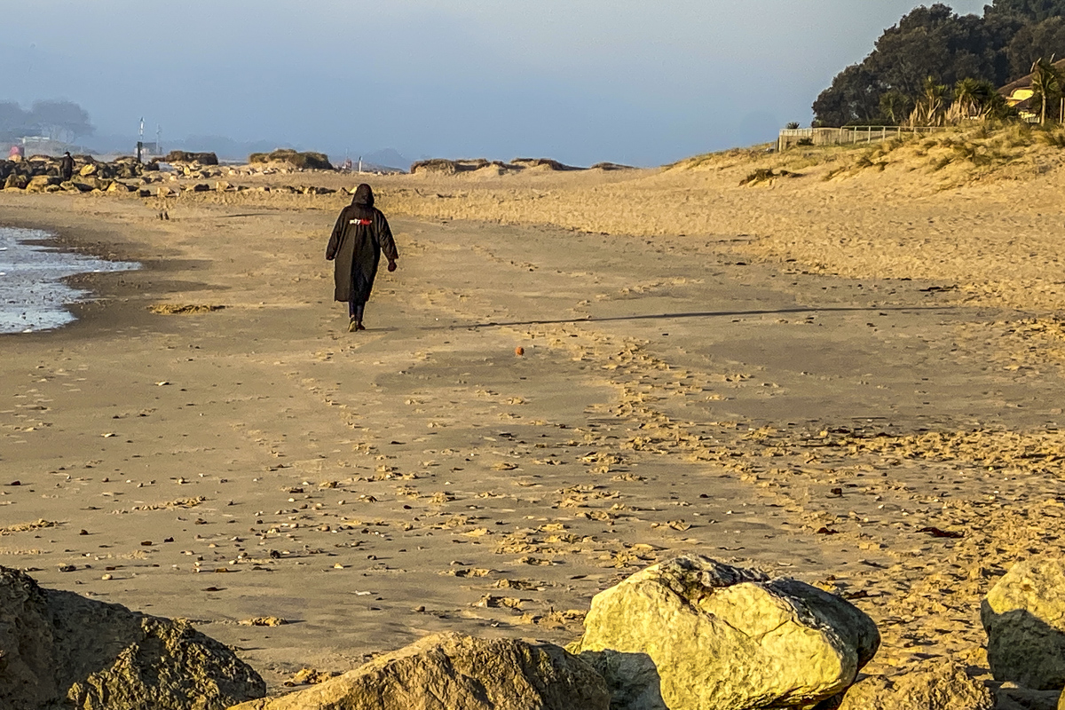 Darth Vader Lands on Sandbanks Beach in Dorset  4771