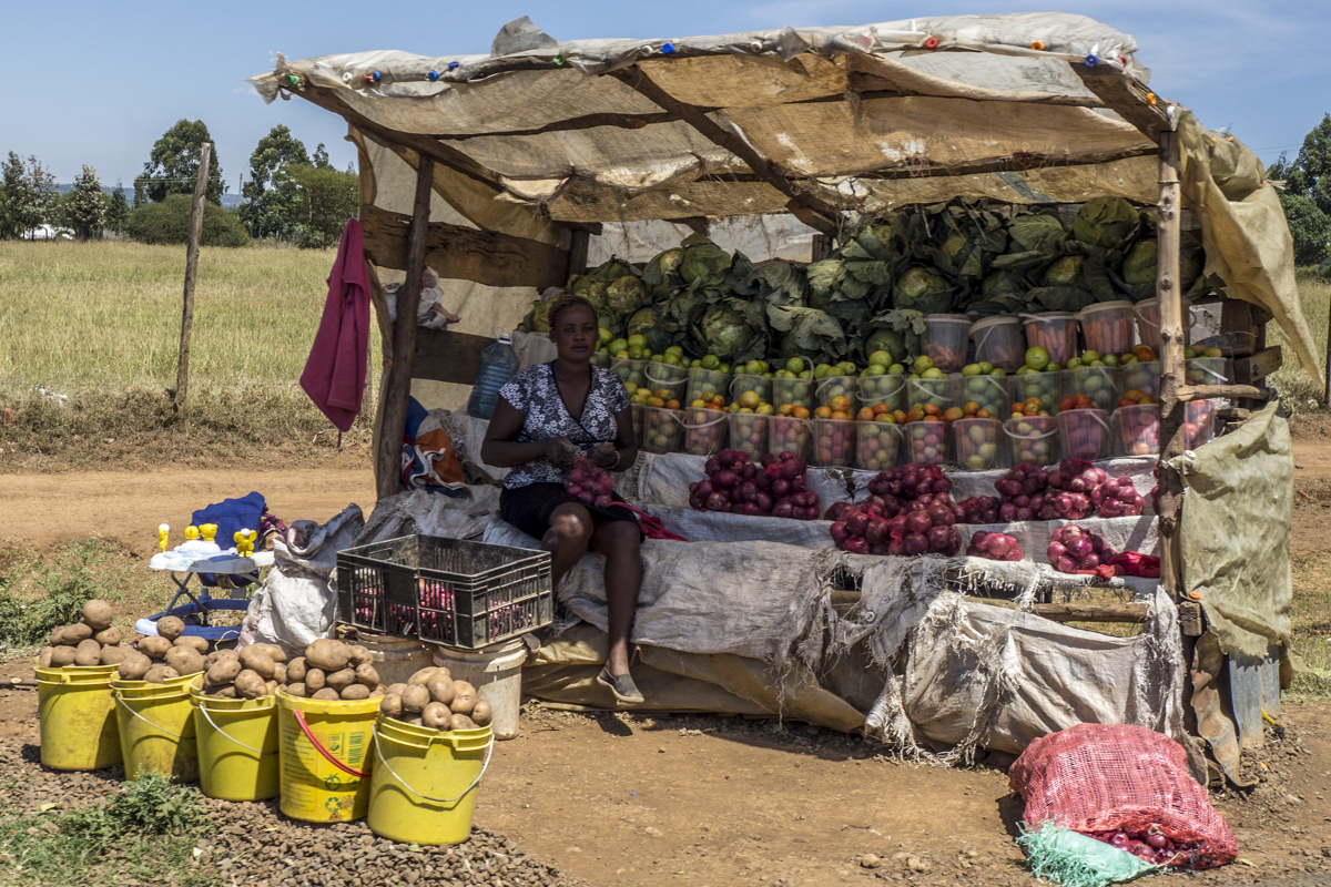 Fresh produce for sale by the Mai Mahiu Road in Kenya  3010257