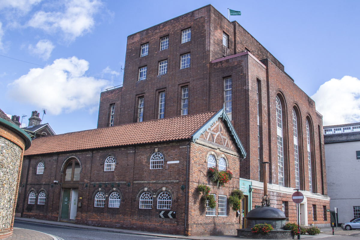 Greene King Brewery in Bury St Edmunds, Suffolk, UK   0114