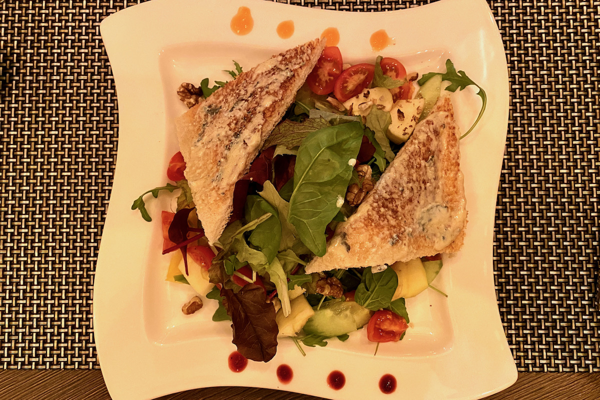 Harvest Salad and Roquefort Toast at the Lieveken Restaurant in the Halvard Hotel