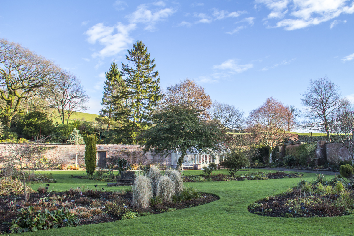 Holehird Gardens in Windermere, Cumbria 0169
