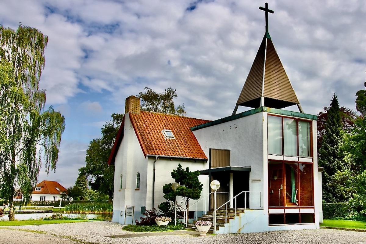 Juelsminde Adventistkirke in Kystlandet, Denmark