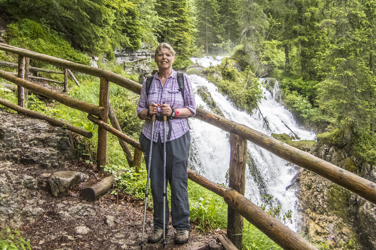 Leading a Walking Holiday in the Italian Dolomites Ten Weeks After Total Knee Replacements