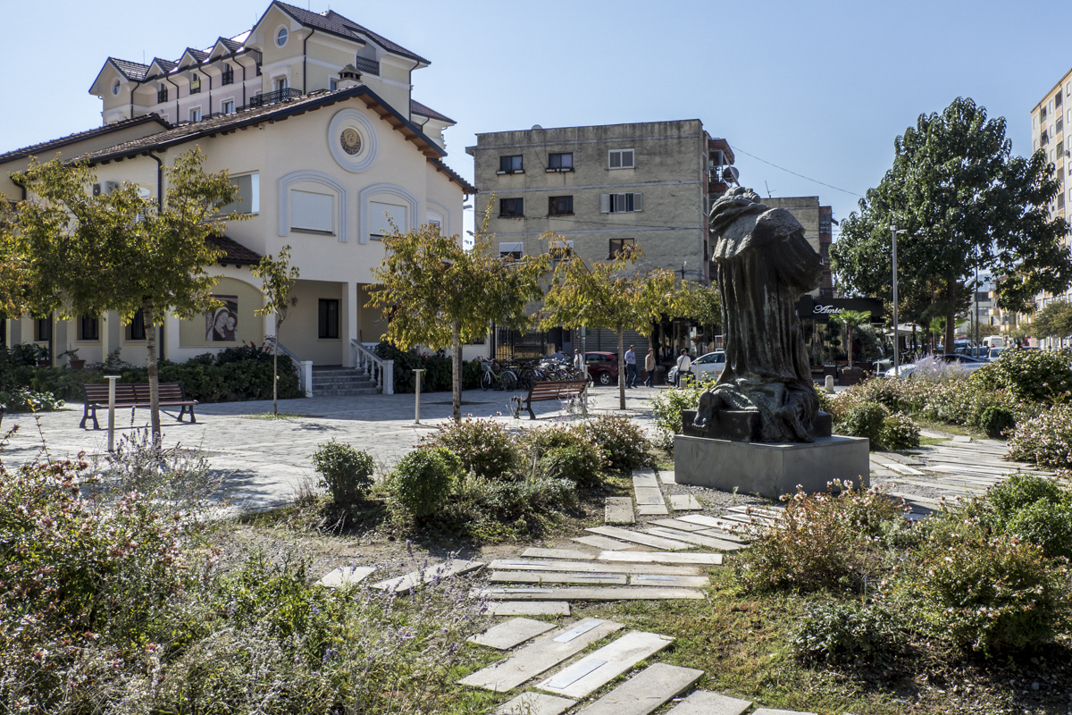 Pope Paul II Square in Shkodra in Albania     160334