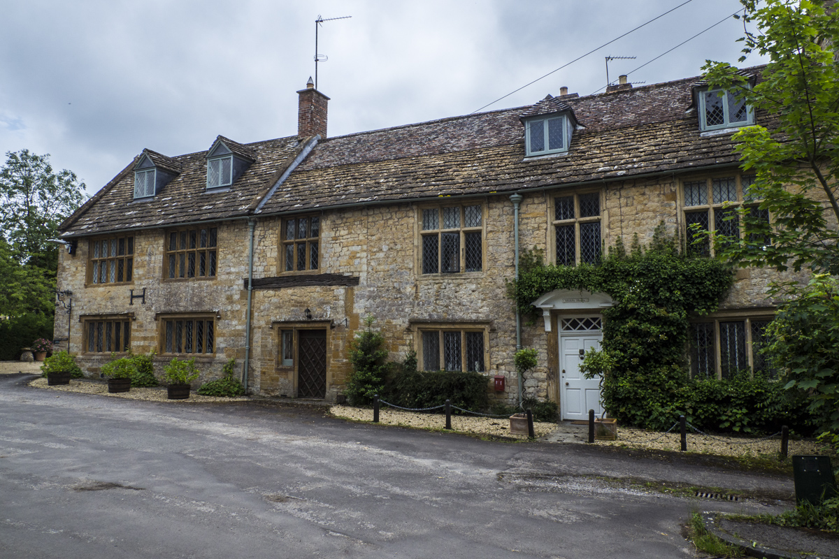 Raleigh Lodge and Middlt House in Sherborne in Dorset 6260554