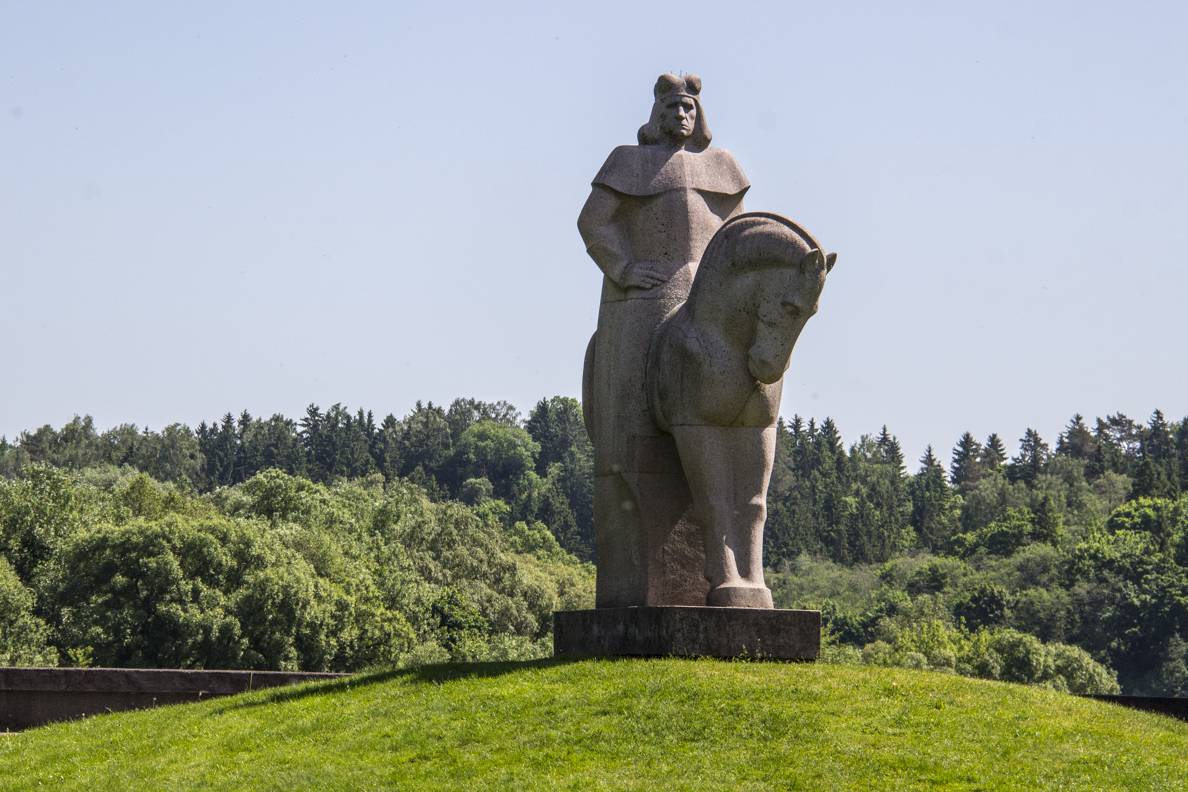 Statue of Grand Duke Vytautas by Nemunas River in Birštonas Lithuania  7869
