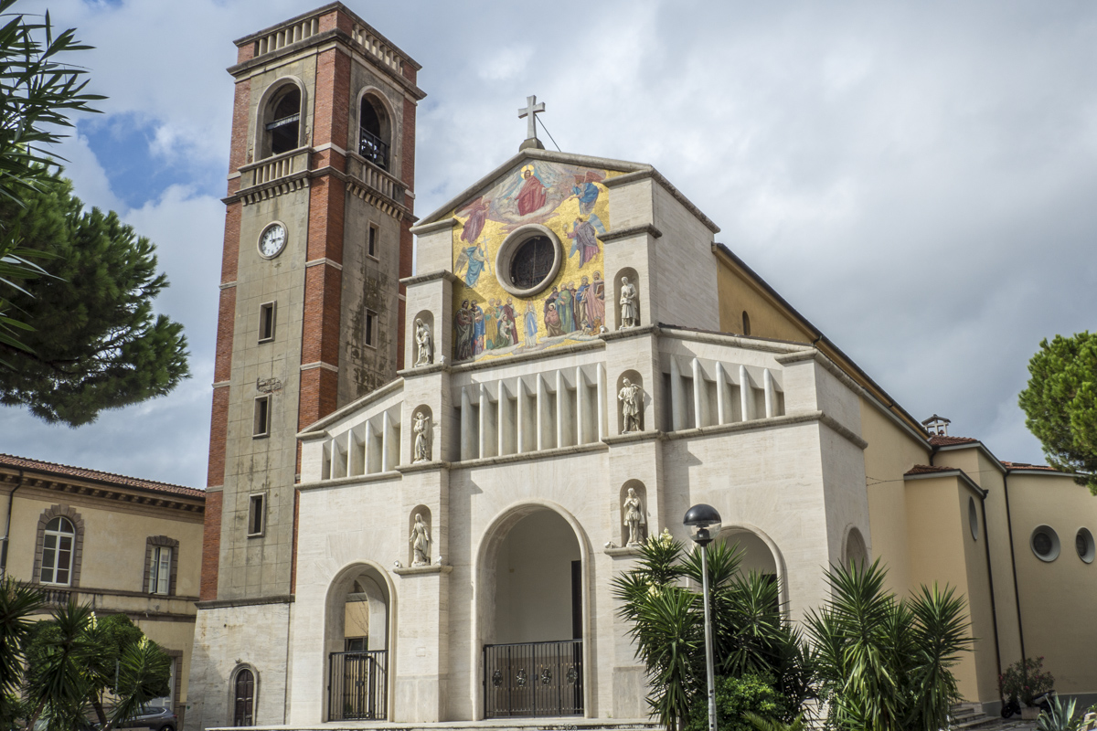 The Basilica of San Paolino in Viareggio 9271434