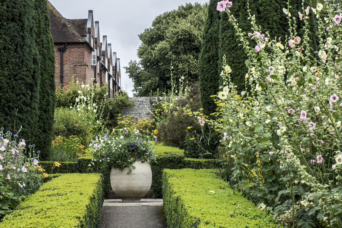 The Culpeper Garden at Leeds Castle near Maidstone in Kent   7285349