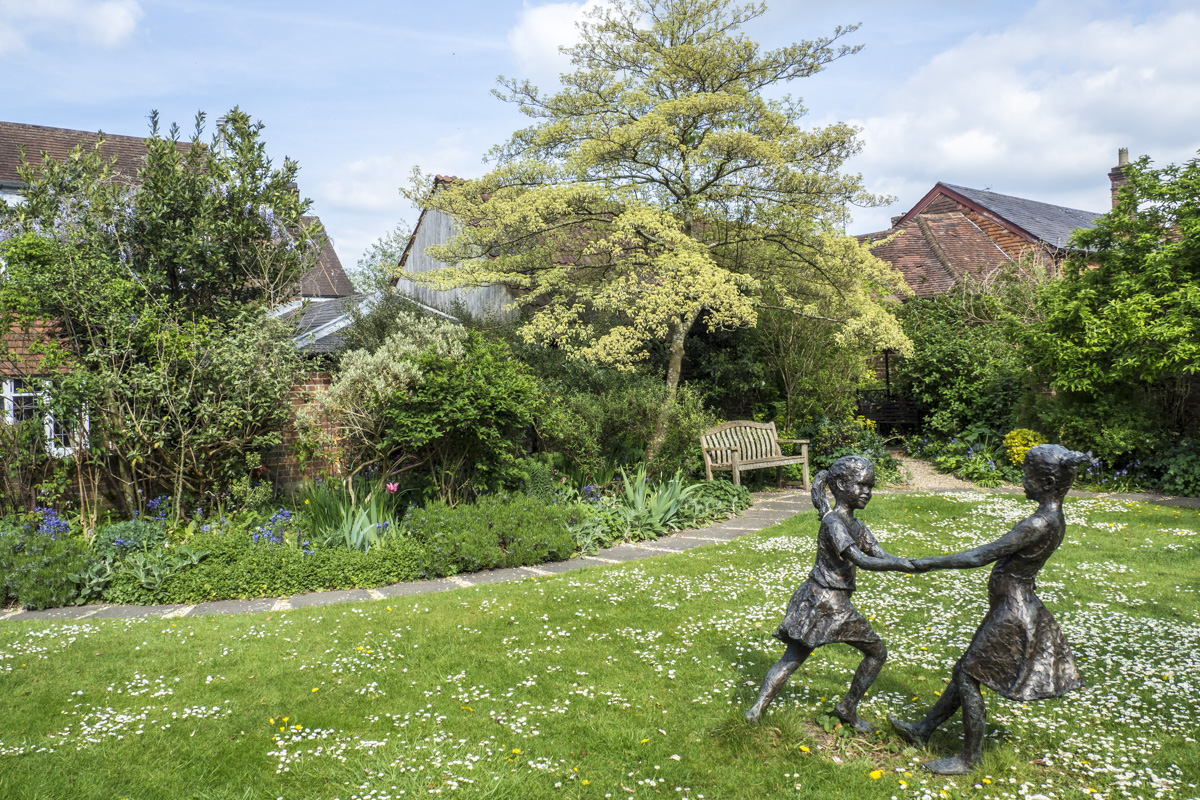The Garden at the Allen Gallery in Alton, Hampshire   4303769