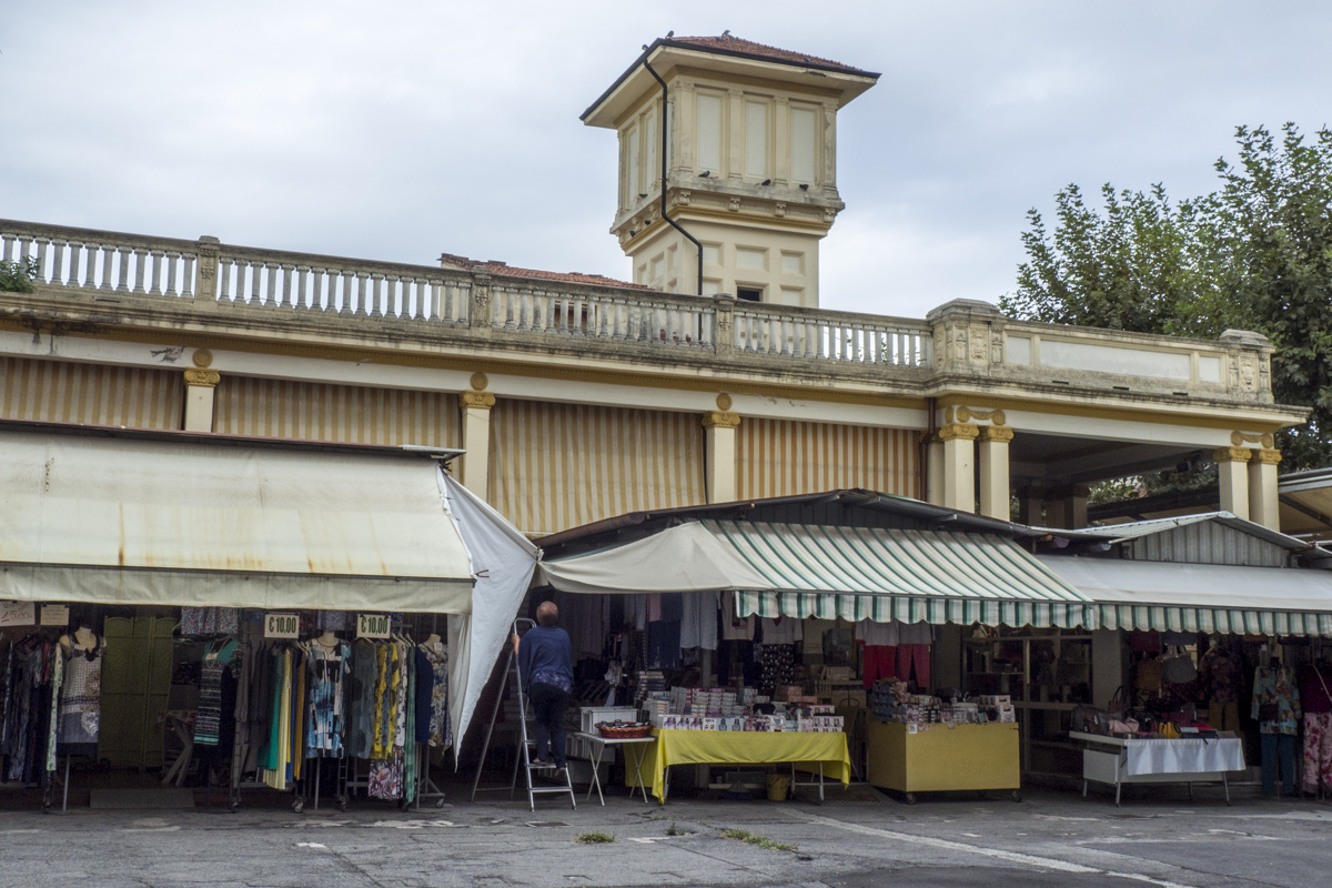 The Market in Viareggio, Tuscany in Italy  9271348
