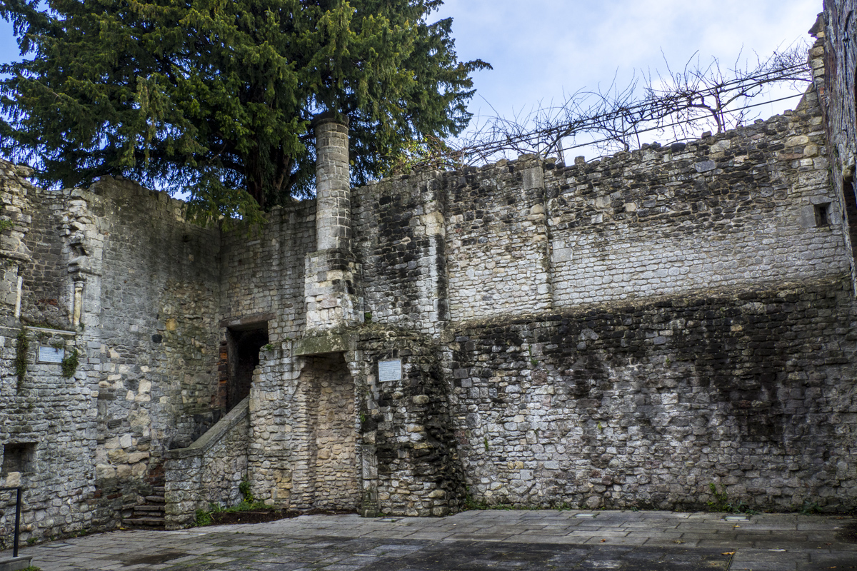 The Ruins of King John's Palace in Southampton141470