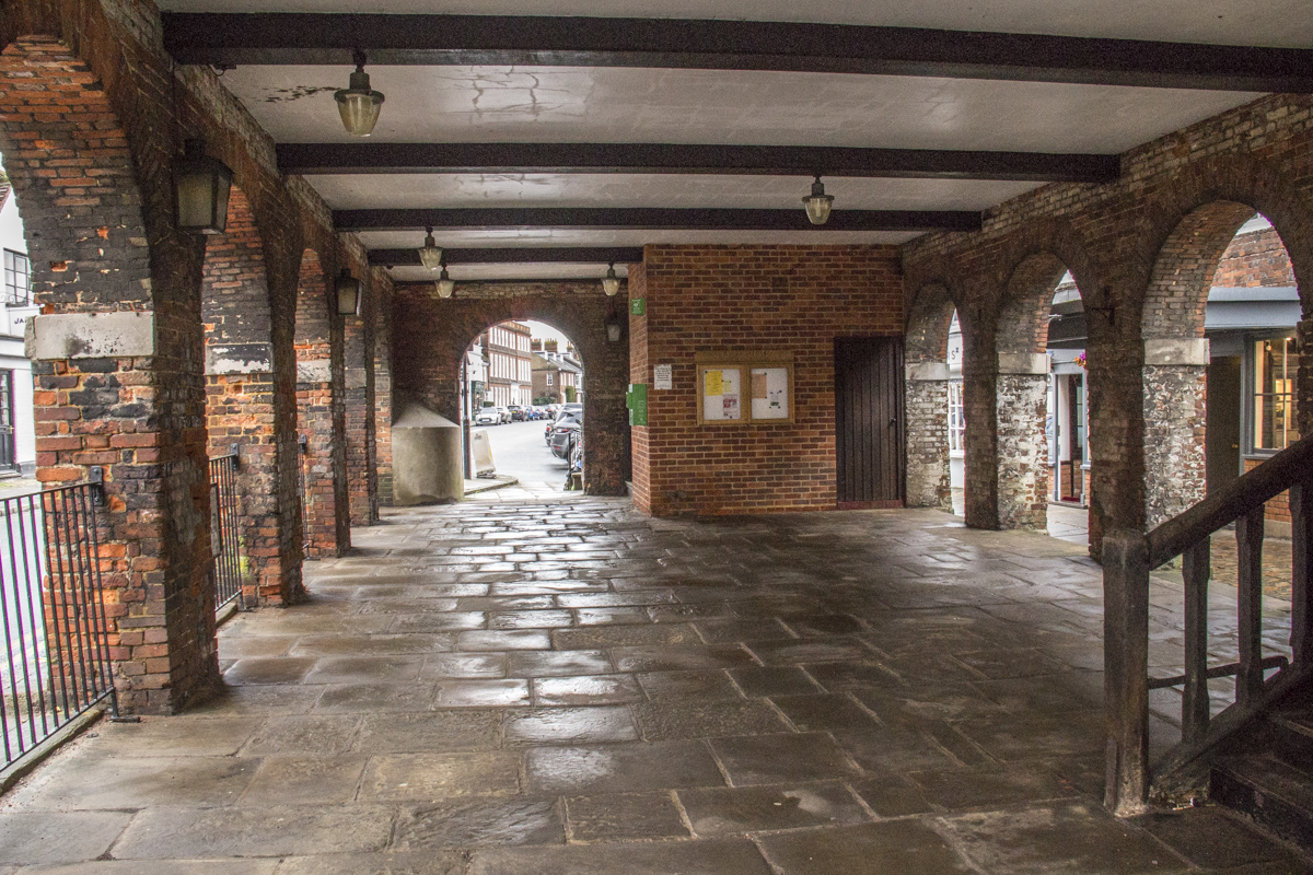 The Undercroft of the Markey Hall in Old Amersham  0068
